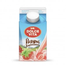 Йогурт DOLCE VITA клубника 450г.